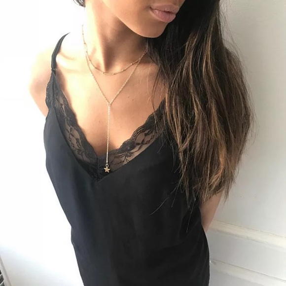 ⚜️[𝟯/$𝟭𝟴]⚜️2 Layered Gold Star Drop Choker NEW - Picture 8 of 11